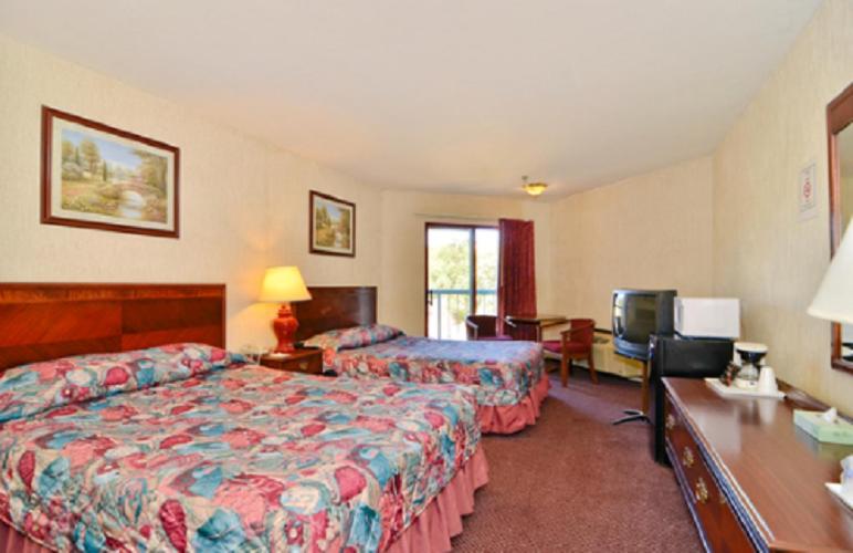 Two queens room interior